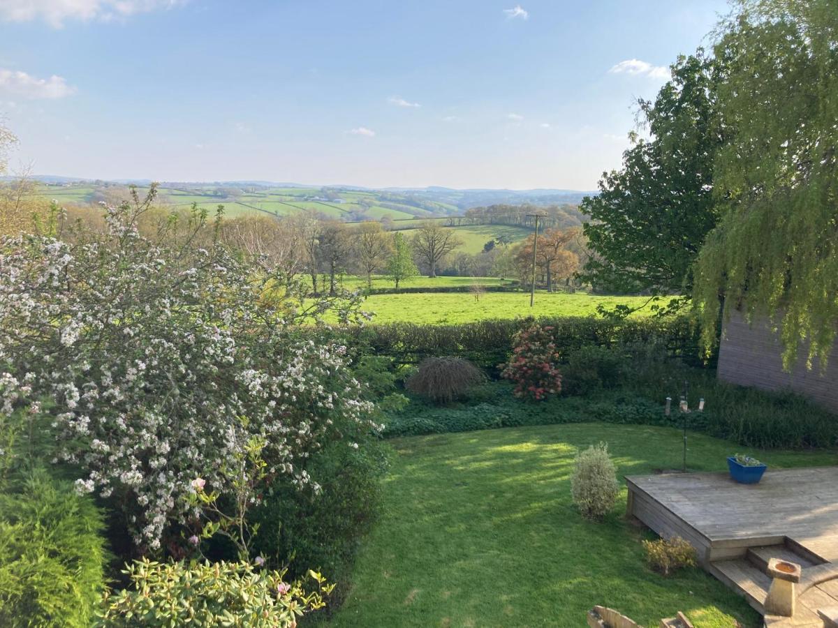 East Hillerton House ξενώνας Crediton Εξωτερικό φωτογραφία