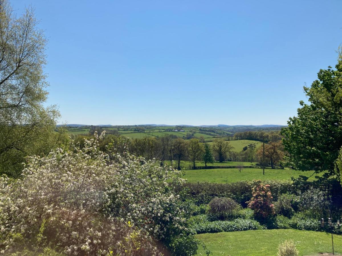 East Hillerton House ξενώνας Crediton Εξωτερικό φωτογραφία